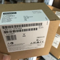 SIEMENS 6ES7212-1AE40-0XB0  Module