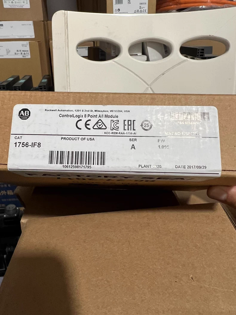 1756-IF8 1756-IF8