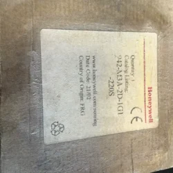 Honeywell 942-M3A-2D-1G1-220S Position Transducer Sensor