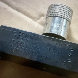 Parker Check Valve 9F400S - Reliable Flow Control Valve